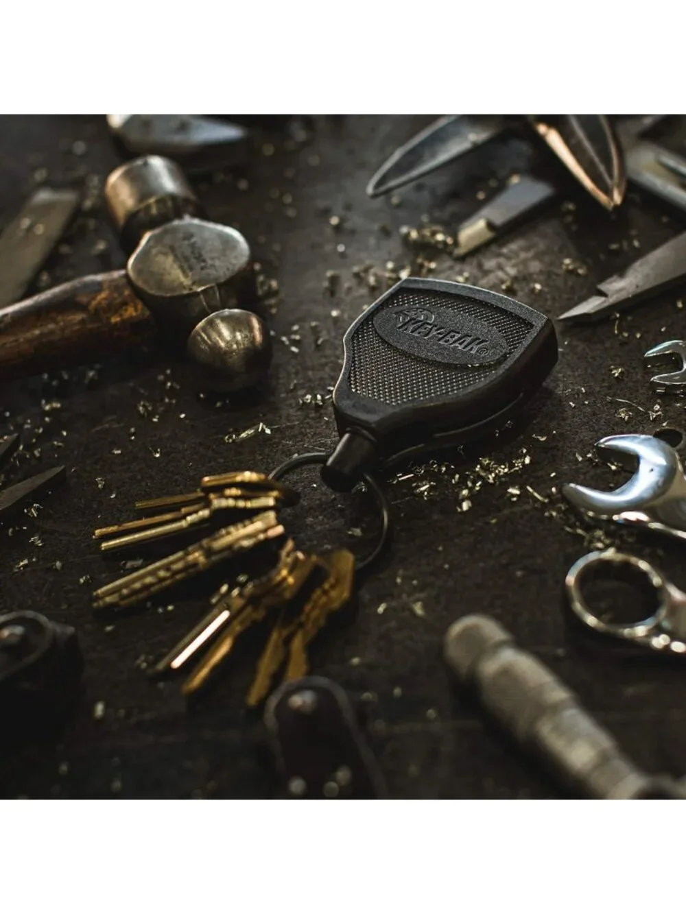 Durable Retractable Keychain with Belt Clip - Perfect for Easy Access